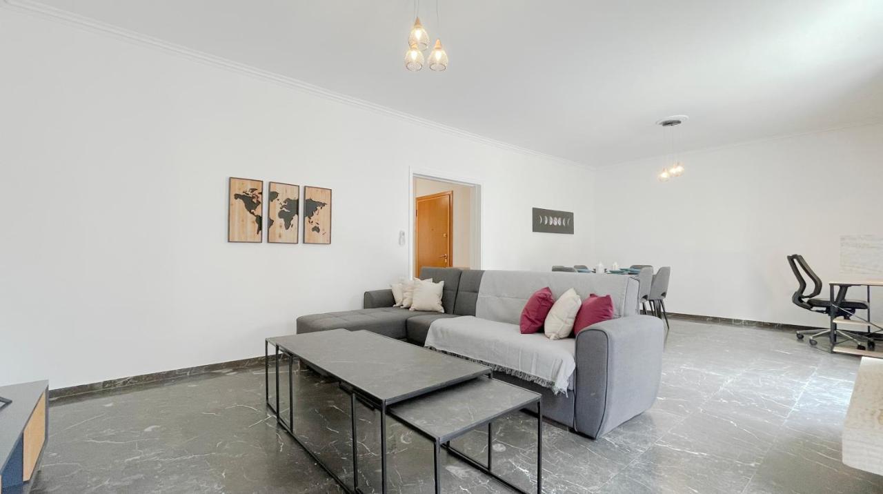 Апартаменты Filis Sunny 80Sqm Apt In Viktoria Афины Экстерьер фото