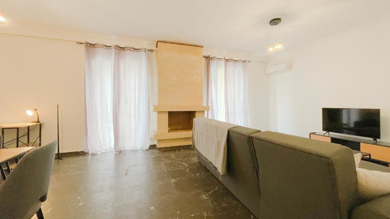 Апартаменты Filis Sunny 80Sqm Apt In Viktoria Афины Экстерьер фото